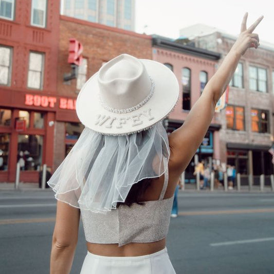 The Pearl Heart flat-brimmed hat with letters